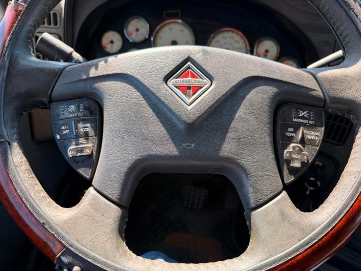 2015-international-prostar-image-74