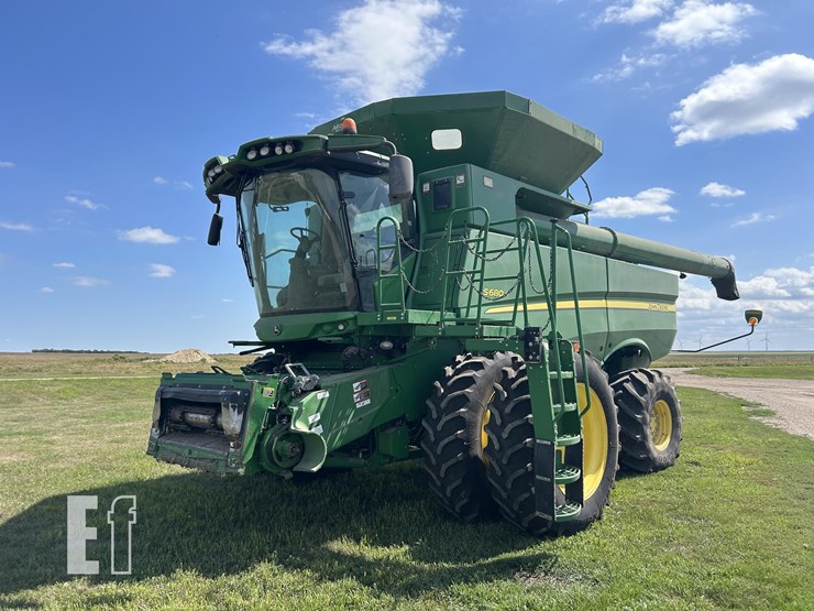 2015-john-deere-s680-image-1