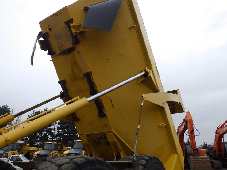 2016-komatsu-hm400-5-image-8