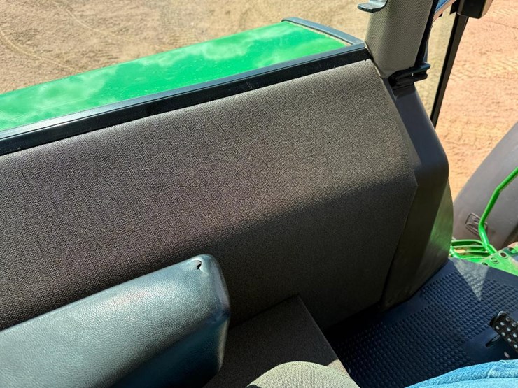 1990-john-deere-4055-image-42