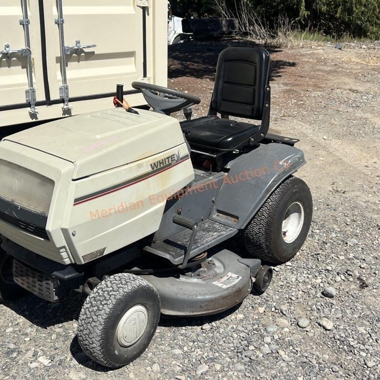 White By MTD 42" 16hp Riding Mower