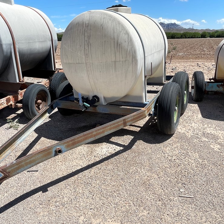 #9131 • 500-Gallon Fertilizer Tank
