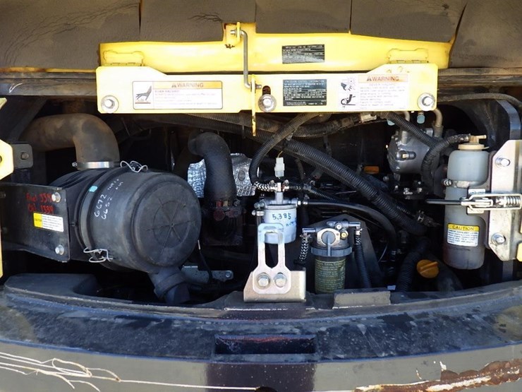 2011-yanmar-sv100-1-image-18