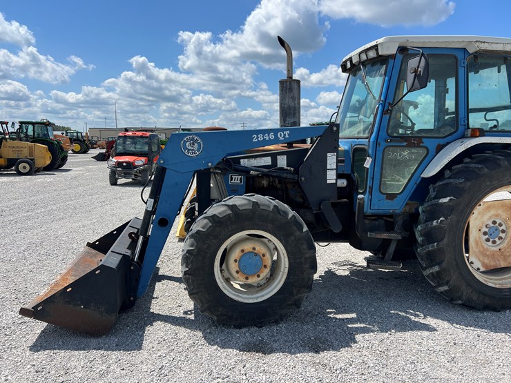 ford-7810-image-4