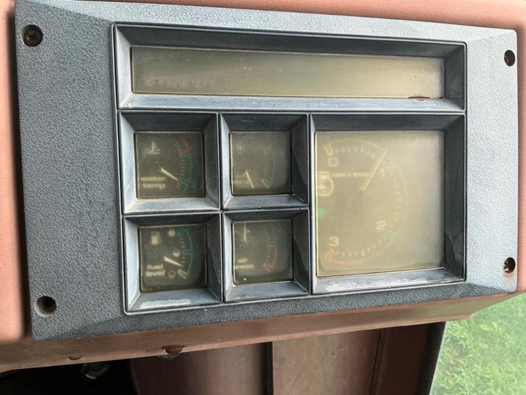1988-case-w14b-image-76