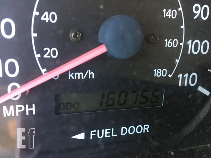2000-toyota-sienna-le-image-5