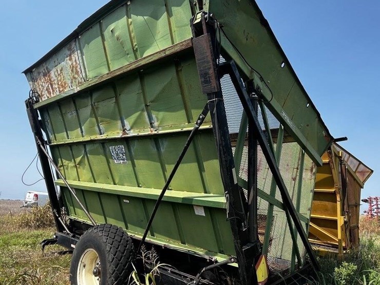 2005-john-deere-7460-image-39