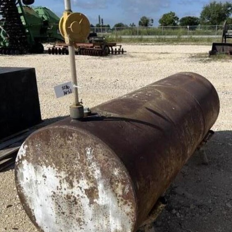 L3 - Tank On Ground Stand