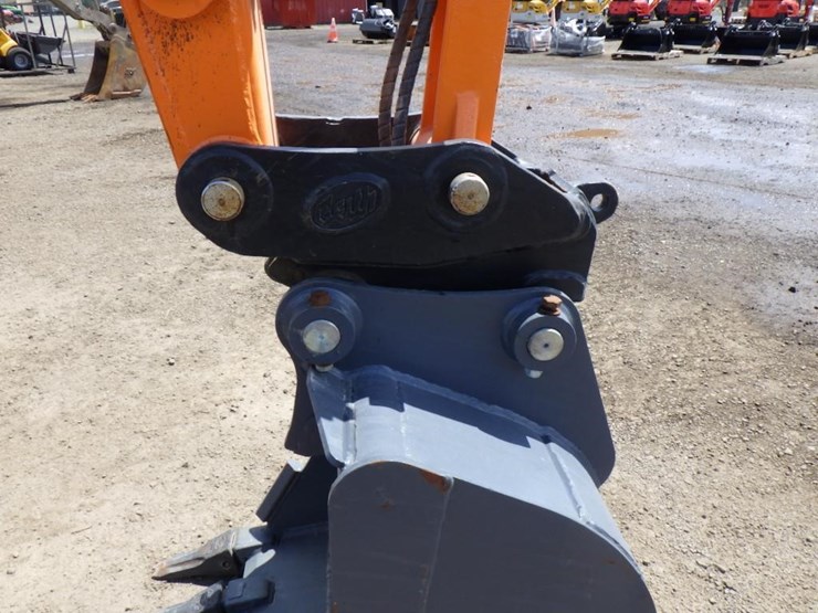 2021-doosan-dx85r-3-image-28