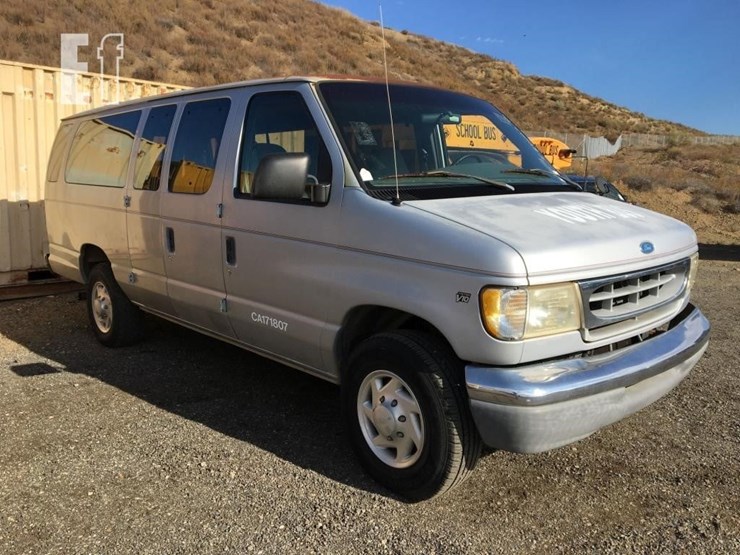 1997-ford-e350-image-2