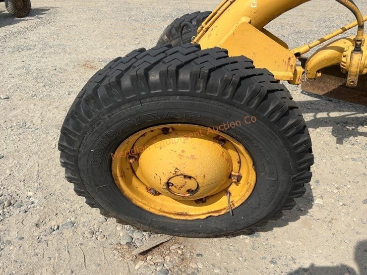 allis-chalmers-model-d-grader---non-op-image-9