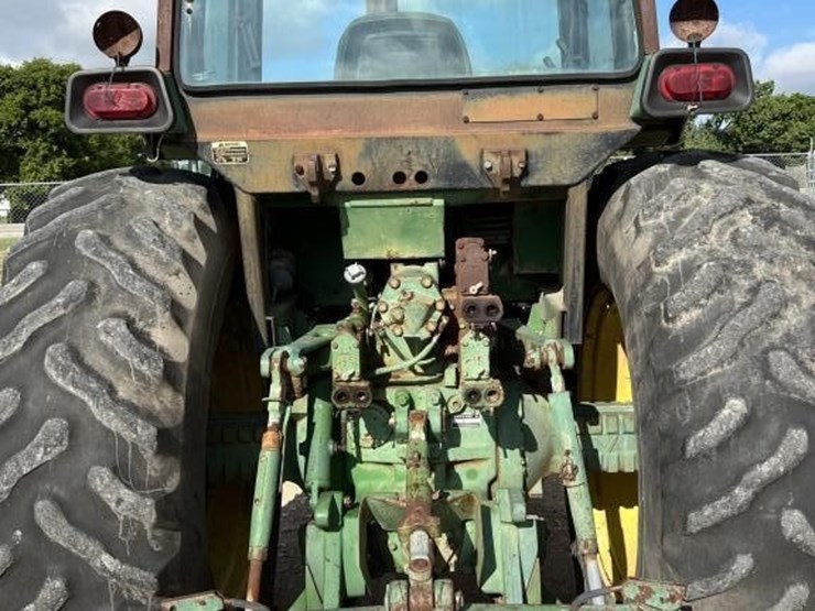 john-deere-4640-image-25
