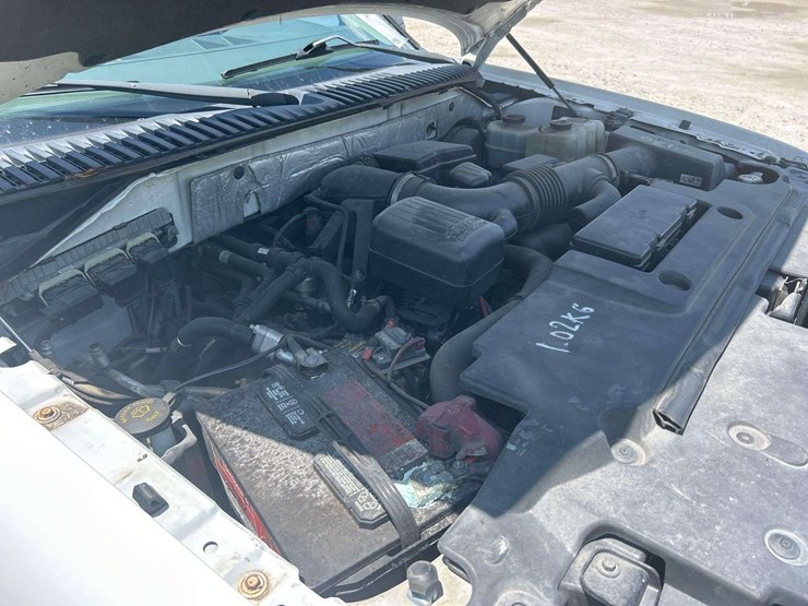 2012-ford-expedition-xlt-image-8