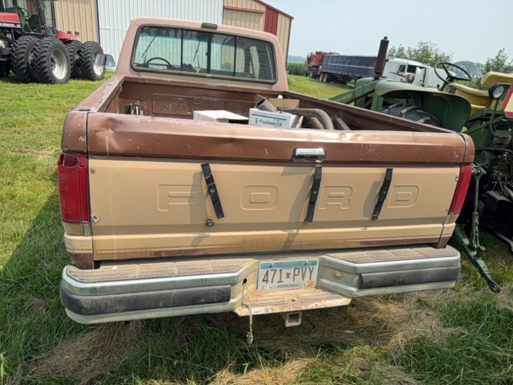 1987-ford-f250-xlt-lariat-image-5