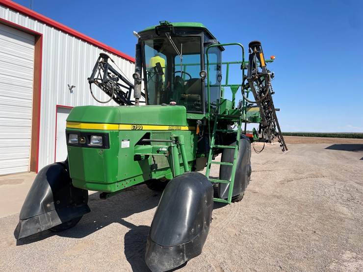 john-deere-6700-image-9