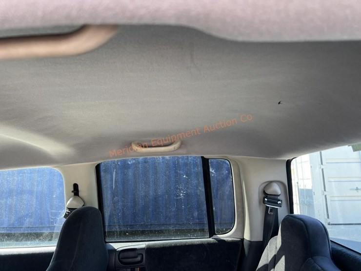 2004-dodge-dakota-image-19