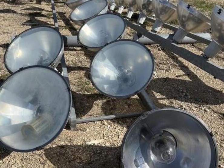 l4---stadium-lights-image-1