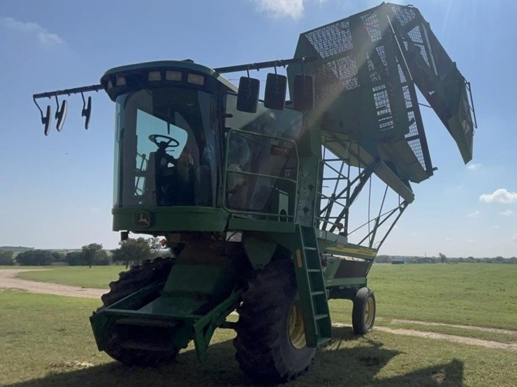 2005-john-deere-7460-image-7