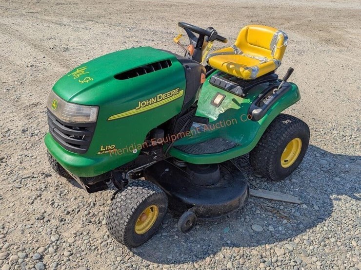 john-deere-110-image-3