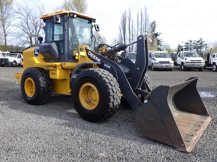 2023-deere-544p-image-2