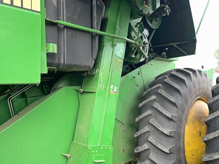 john-deere-9600-image-8