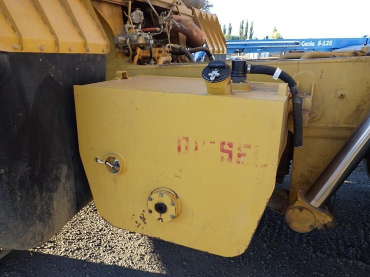 2011-caterpillar-770-image-37