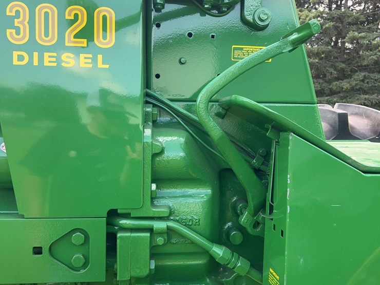 1964-john-deere-3020-image-92