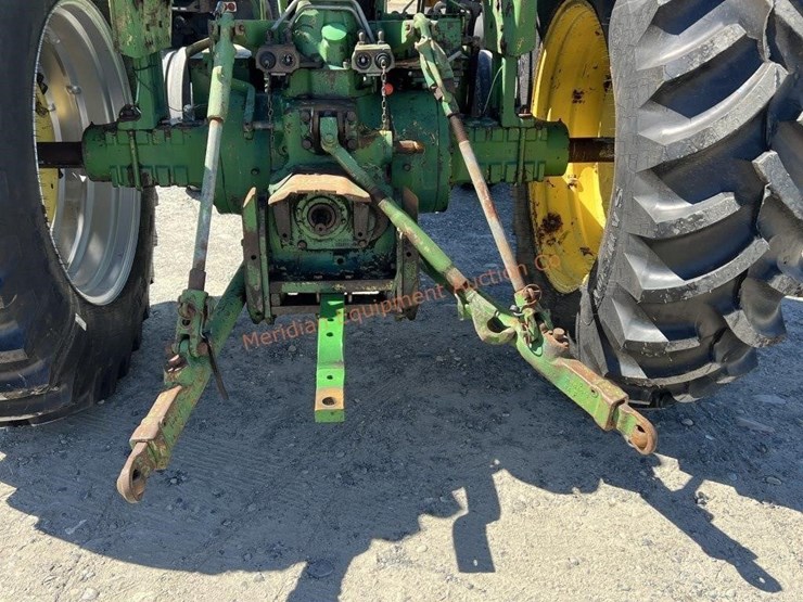 john-deere-2940-image-18