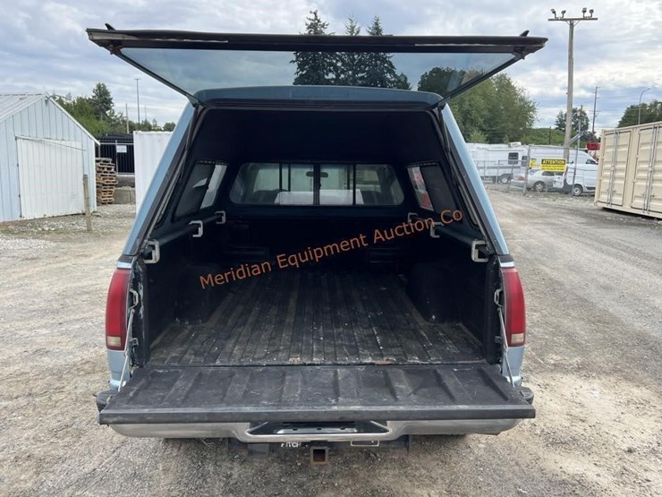 1990-chevrolet-k2500-image-18