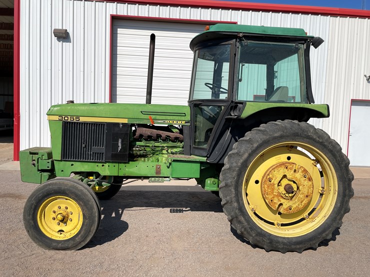 john-deere-3055-image-20
