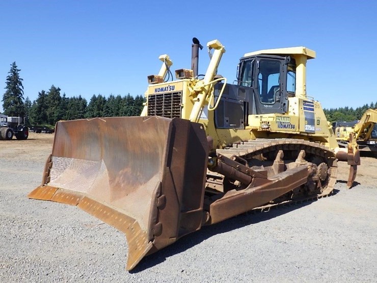 2004-komatsu-d275ax-5-image-1