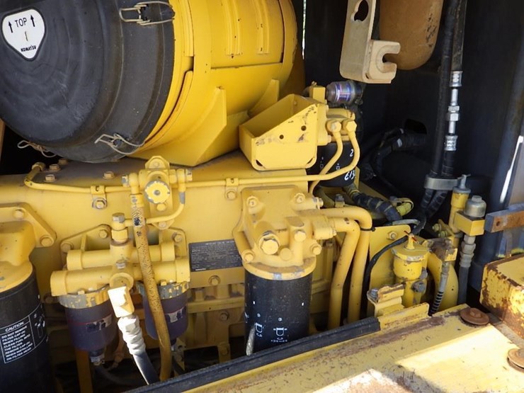 2004-komatsu-d275ax-5-image-50