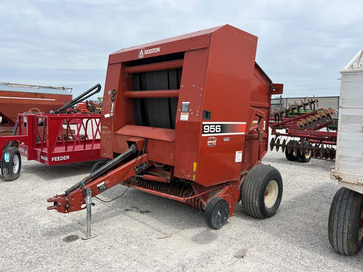 hesston-956-image-1