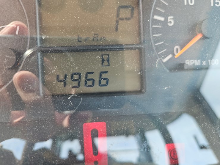 2001-agco-rt130-image-13