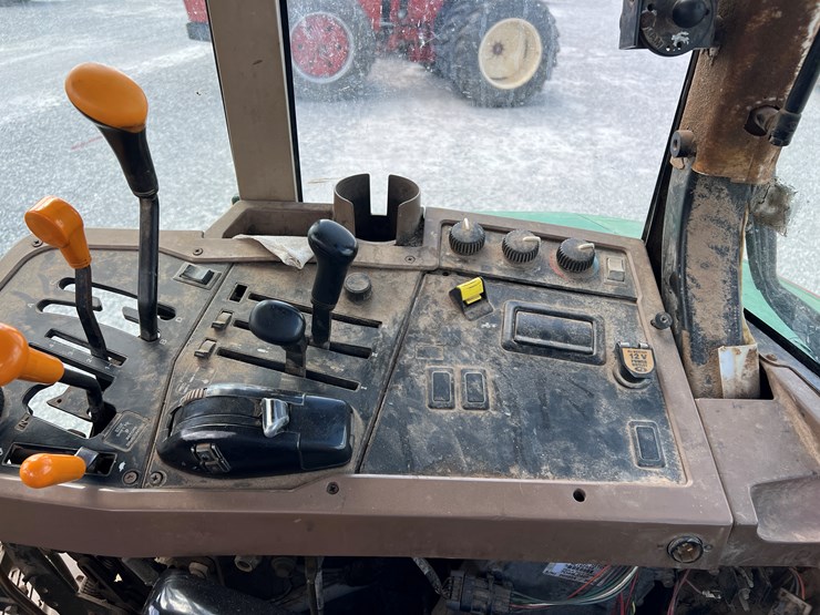 john-deere-7610-image-12