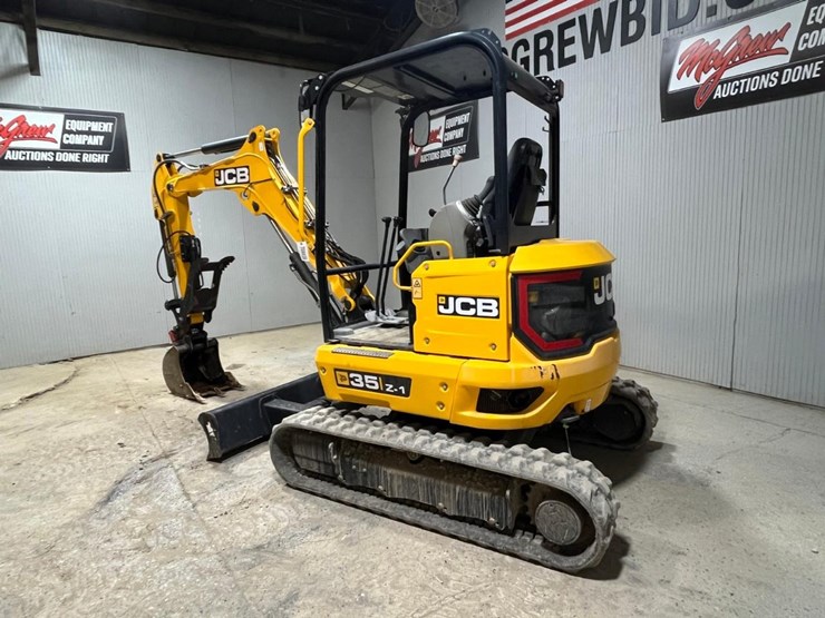 jcb-35z-1-image-3
