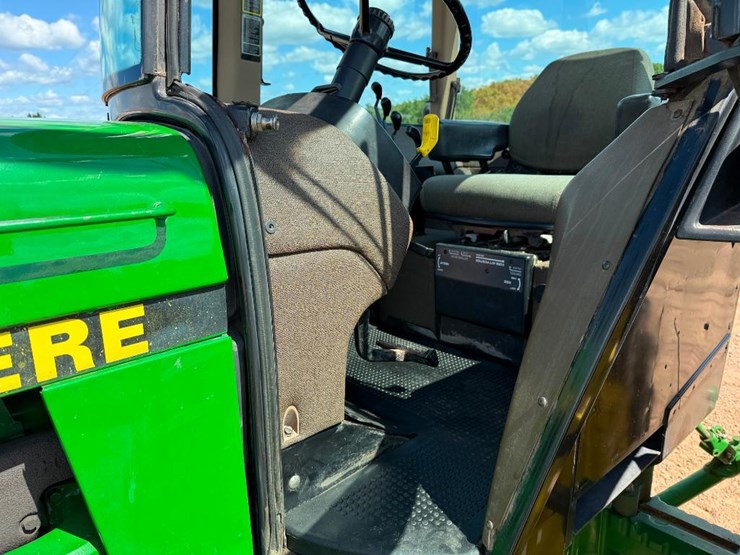 1990-john-deere-4055-image-34