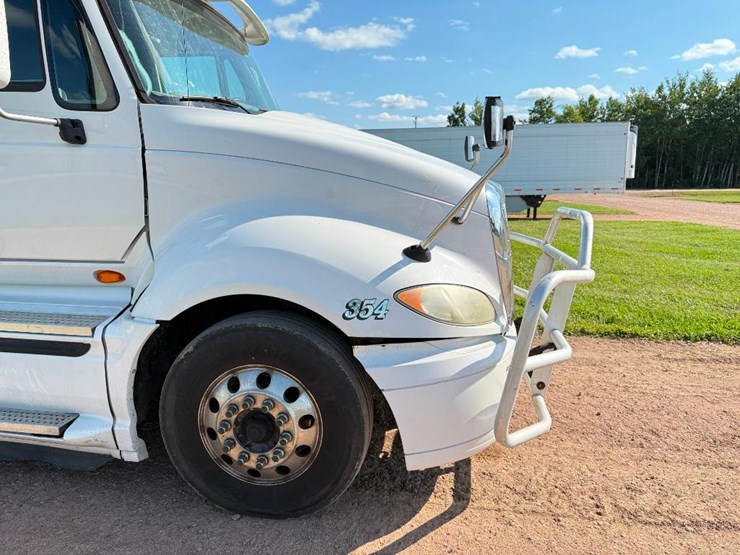 2015-international-prostar-image-21