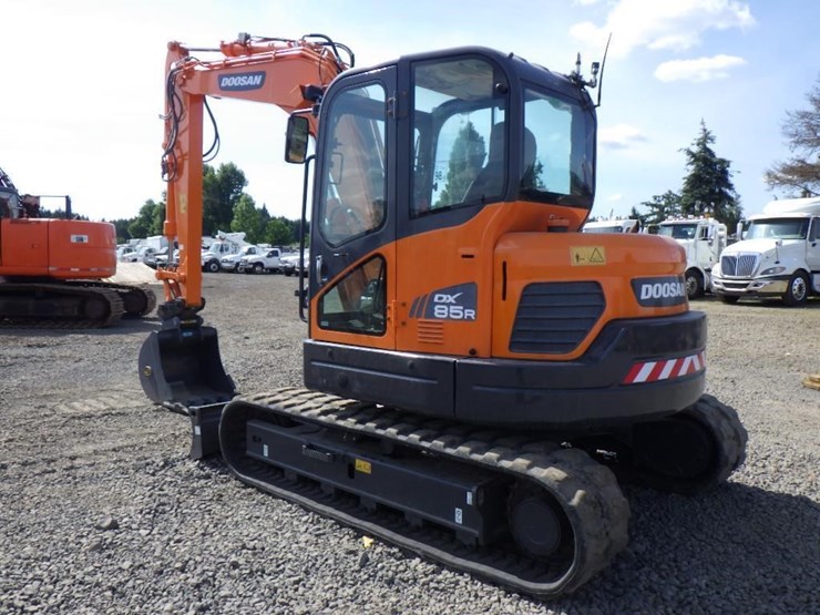 2021-doosan-dx85r-3-image-6