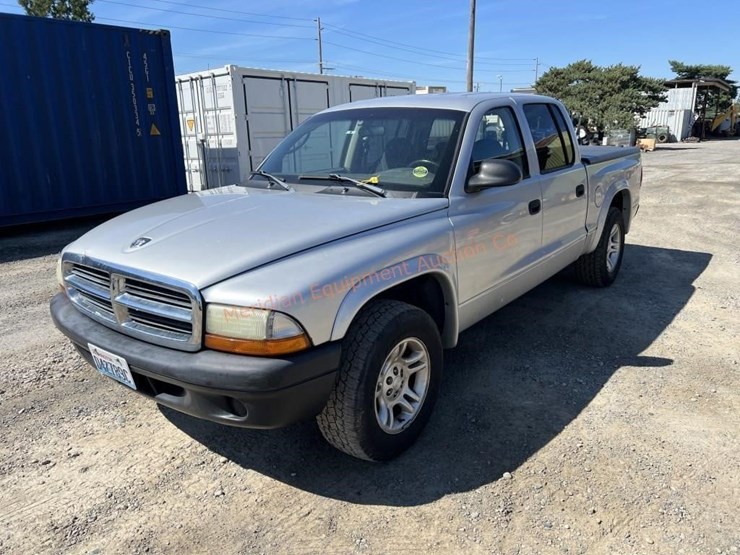 2004-dodge-dakota-image-1