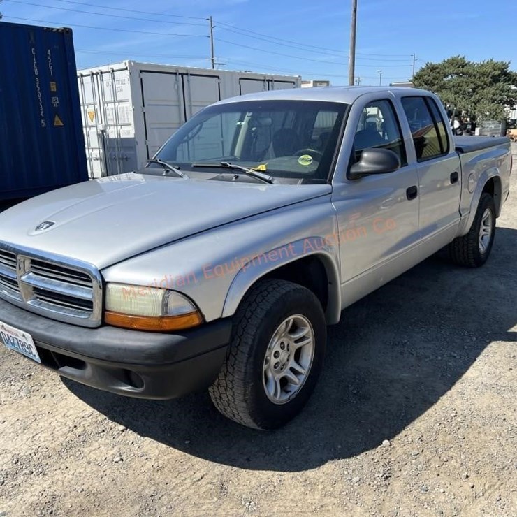 2004 DODGE DAKOTA