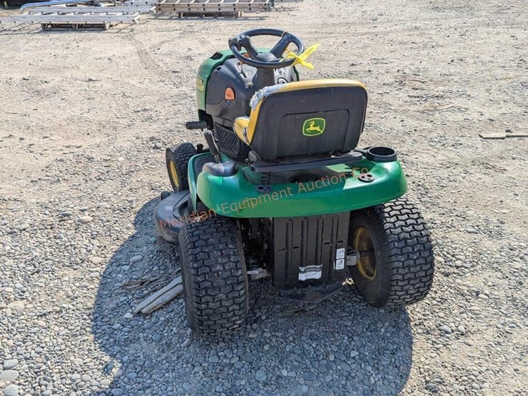 john-deere-110-image-8