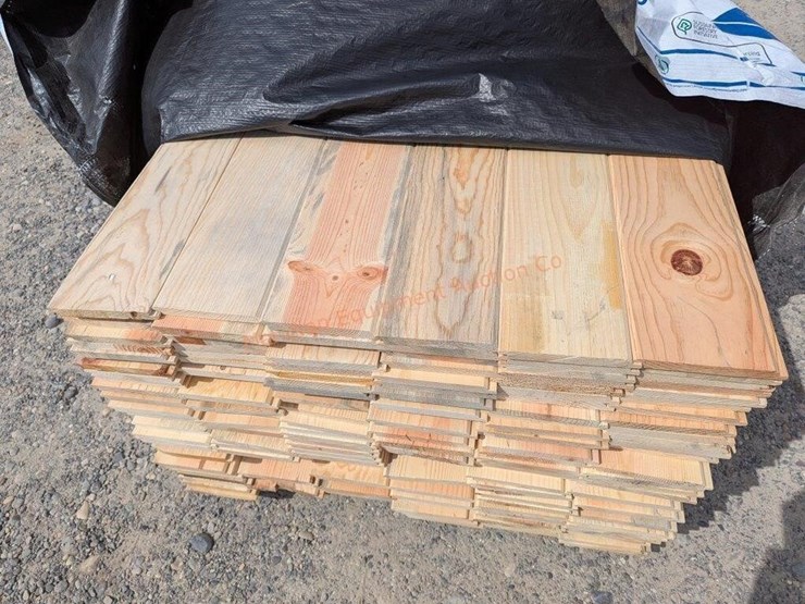 ponderosa-pine-#3c-shiplap-boards-image-3