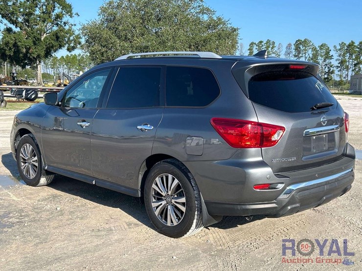 2020-nissan-pathfinder-image-4