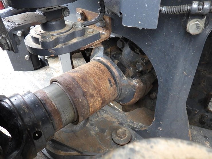 2016-komatsu-hm400-5-image-21