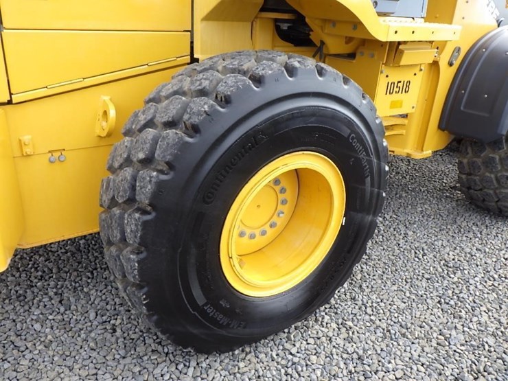 2023-deere-544p-image-41