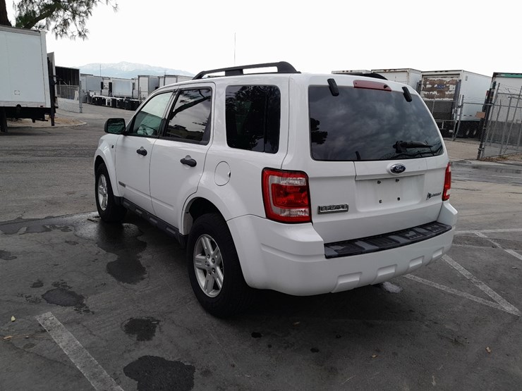 2008-ford-escape-image-4