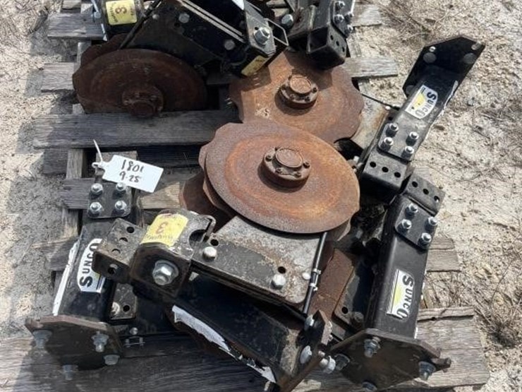l3---sunco-fertilizer-openers-image-1