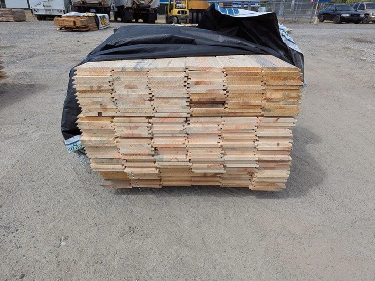 ponderosa-pine-#3c-shiplap-boards-image-4
