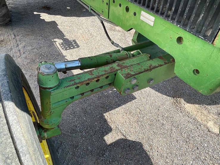 john-deere-3055-image-68